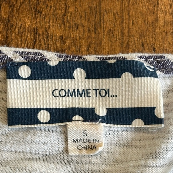 Comme Toi | Oversized Cotton Blend Crewneck Top w/Striped Back Panel, Size Small - Picture 4 of 6